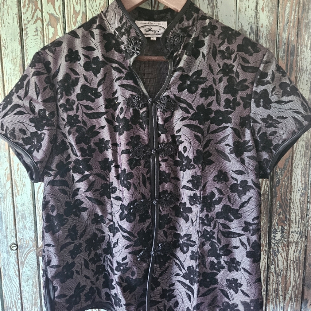 XXL Black mandarin top